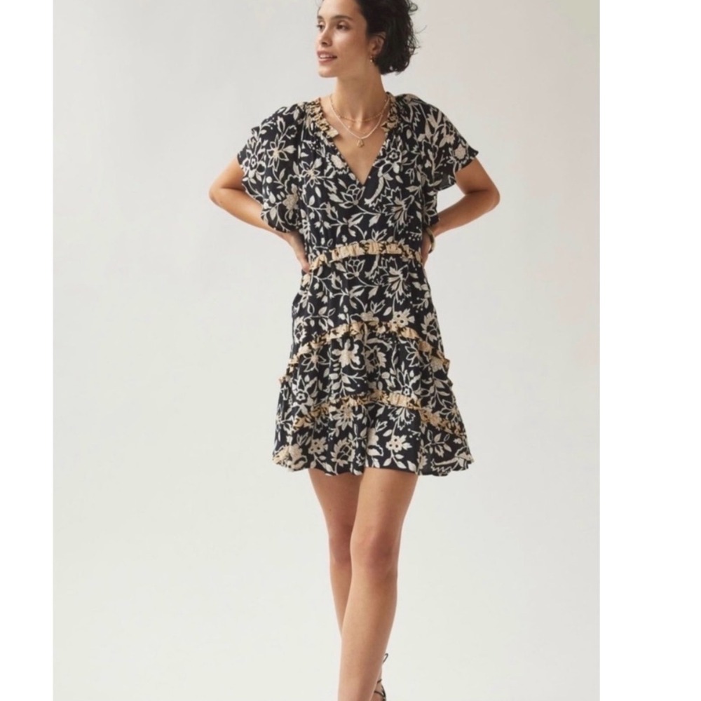 Anthropologie Robin Black White Floral Tiered Mini Dress V-Neck Ruffle Trim 3X